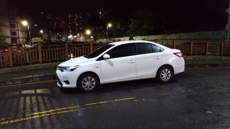 2014 11月 白色 雅緻 VIOS
