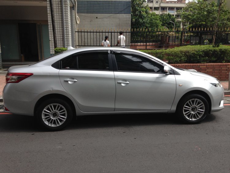 VIOS 雅致款